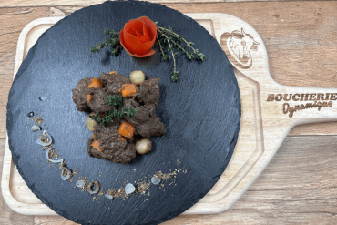 Civet de cerf sauce grand...